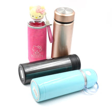 Stainless steel thermos for hot and cold drinks.